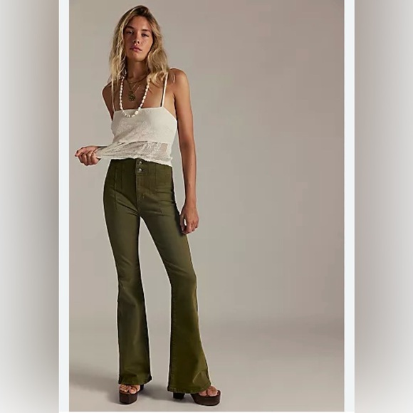 Pants - Free People We The Free Jayde Flare pants Size 30
